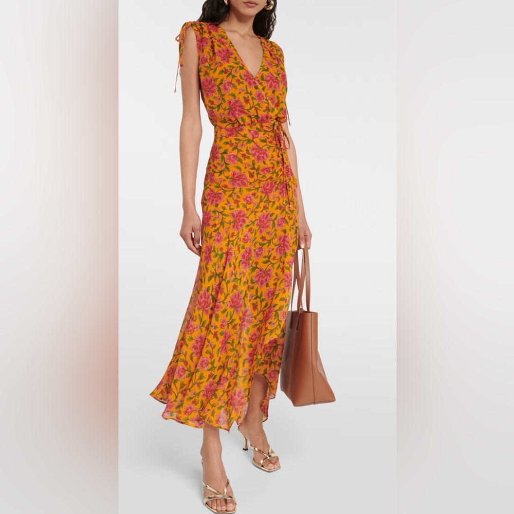NEW $ 648 Veronica Beard Dovima Floral
Asymmetric Silk Maxi Dress, 100% SILK